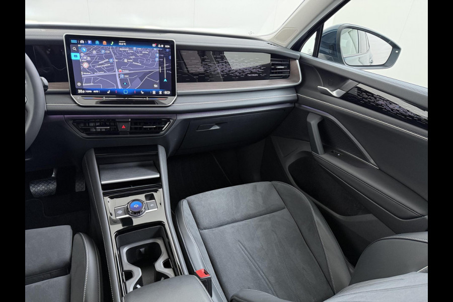 Volkswagen Tayron 1.5 eHybrid Elegance VAN:44.900,- VOOR:41.770,- UW HERFSTVOORDEEL:3.130,- PHEV | 204PK | LEDER/ALCANTARA | IQ.DRIVE PAKKET | MASSAGE STOEL | 360 | KEYLESS | ADAPTIVE CRUISE | SFEERLICHT | MATRIX | STUUR+ STOELVERWARMING | FABRIEKSGARANTIE