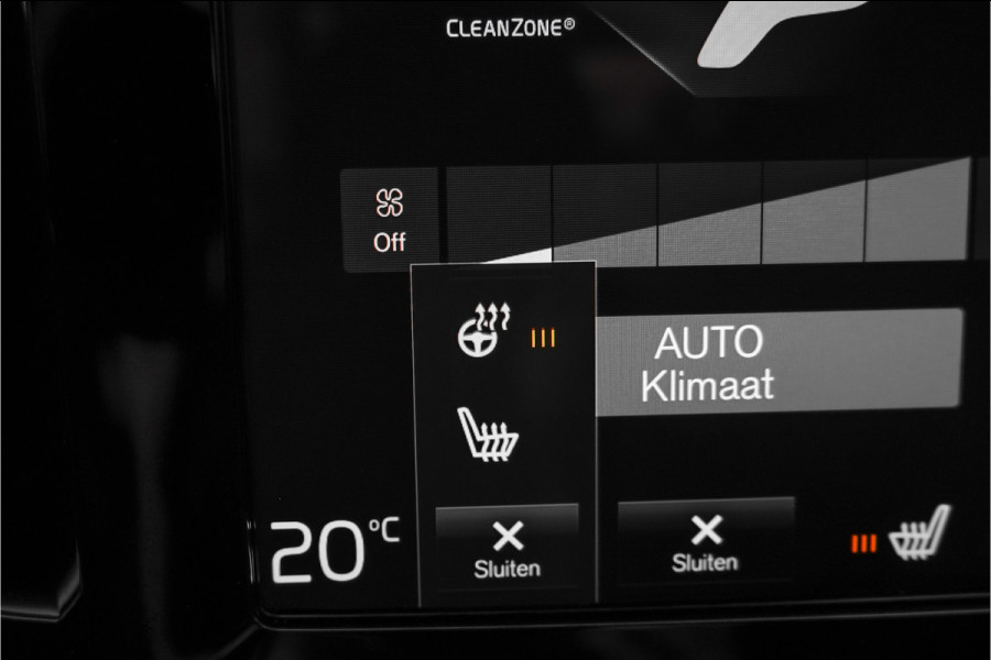 Volvo XC40 1.5 T5 Recharge R-Design ACC H/K Trekhaak Stuur & Stoelverw