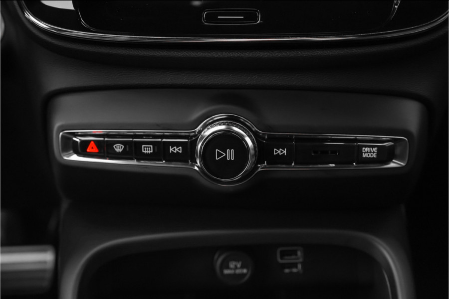 Volvo XC40 1.5 T5 Recharge R-Design ACC H/K Trekhaak Stuur & Stoelverw