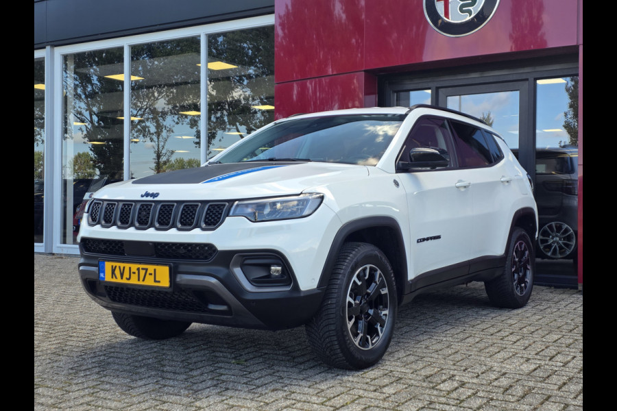 Jeep Compass 4xe 240 Plug-in Hybrid Electric Trailhawk | Trekhaak 1250KG | Alpine Audio | Winterpakket