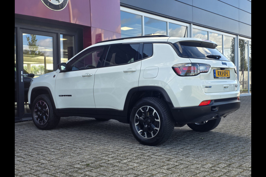 Jeep Compass 4xe 240 Plug-in Hybrid Electric Trailhawk | Trekhaak 1250KG | Alpine Audio | Winterpakket