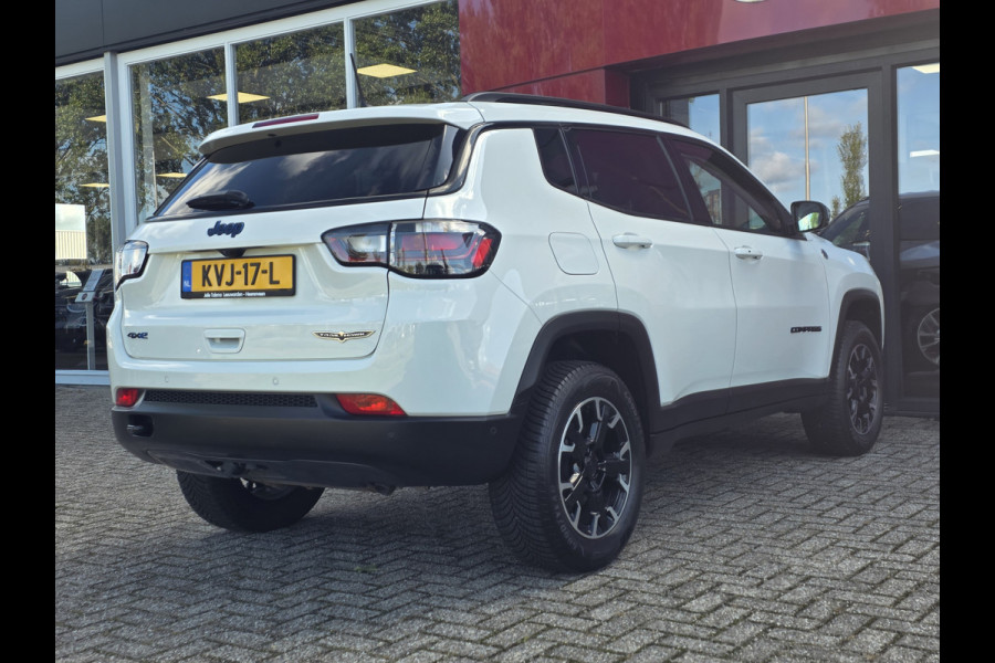 Jeep Compass 4xe 240 Plug-in Hybrid Electric Trailhawk | Trekhaak 1250KG | Alpine Audio | Winterpakket