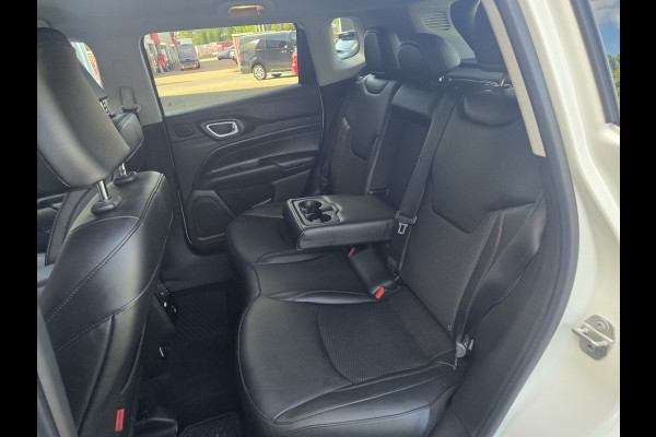 Jeep Compass 4xe 240 Plug-in Hybrid Electric Trailhawk | Trekhaak 1250KG | Alpine Audio | Winterpakket