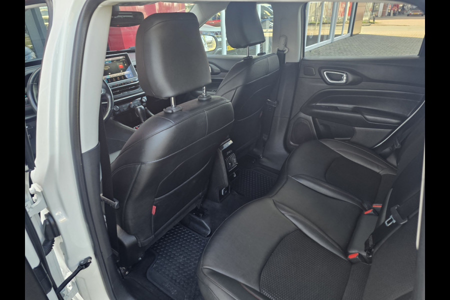 Jeep Compass 4xe 240 Plug-in Hybrid Electric Trailhawk | Trekhaak 1250KG | Alpine Audio | Winterpakket