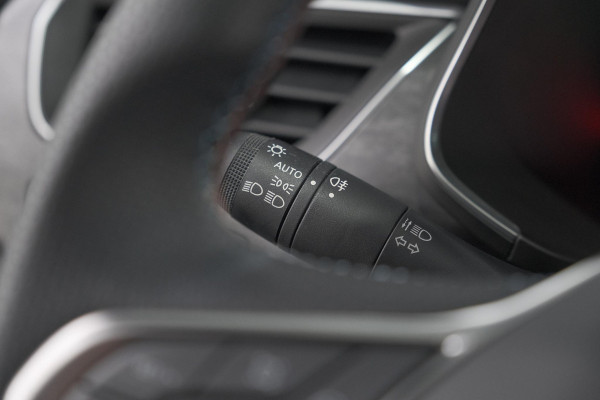 Renault Arkana 1.6 E-Tech hybrid 145 Esprit Alpine | 360 Camera | Adaptieve Cruise Control | Pack Winter | Dodehoekdetectie
