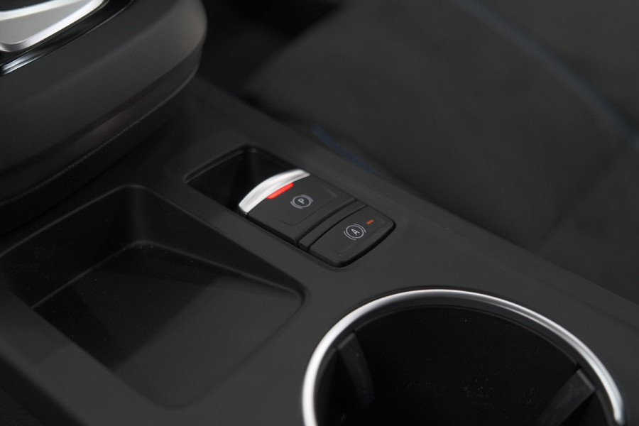 Renault Arkana 1.6 E-Tech hybrid 145 Esprit Alpine | 360 Camera | Adaptieve Cruise Control | Pack Winter | Dodehoekdetectie