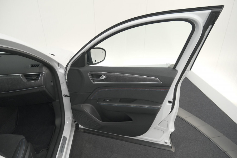 Renault Arkana 1.6 E-Tech hybrid 145 Esprit Alpine | 360 Camera | Adaptieve Cruise Control | Pack Winter | Dodehoekdetectie