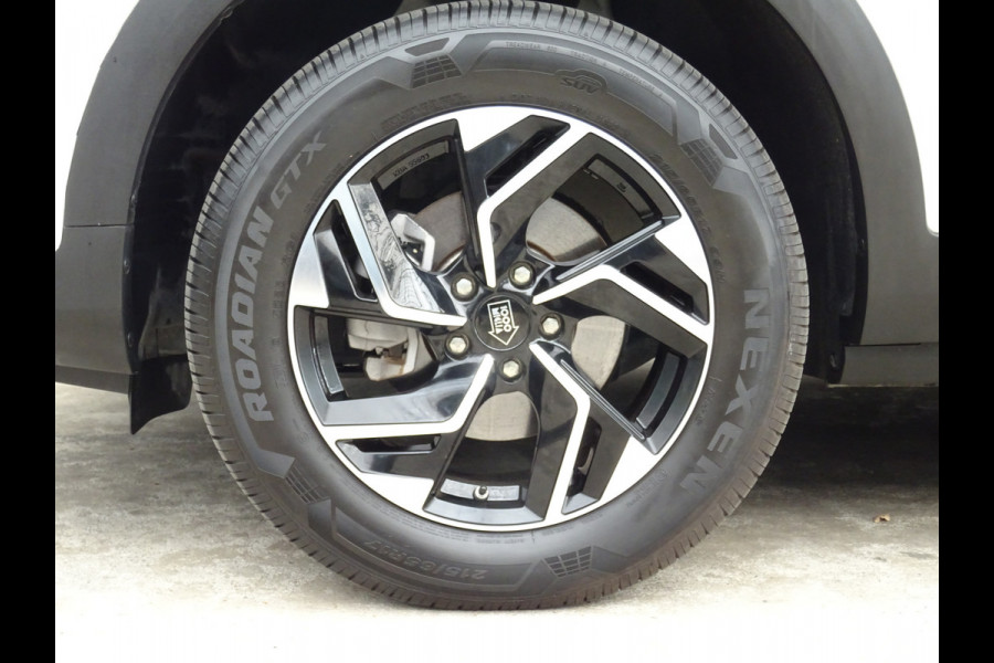 SsangYong Korando E-Motion Platinum 2WD * 326 KM ACCURADIUS * LUXE UITV. !!