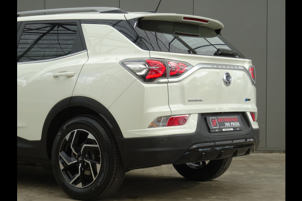 SsangYong Korando E-Motion Platinum 2WD * 326 KM ACCURADIUS * LUXE UITV. !!