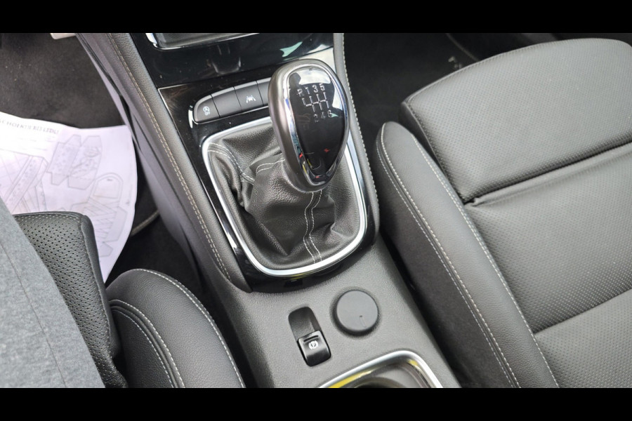 Opel Astra 1.2 Launch Elegance Bomvol opties, full OH, Carplay