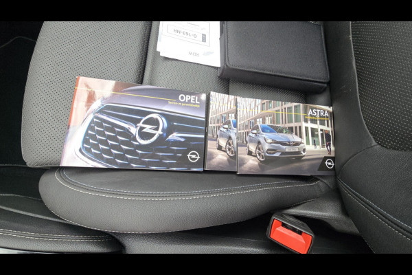 Opel Astra 1.2 Launch Elegance Bomvol opties, full OH, Carplay