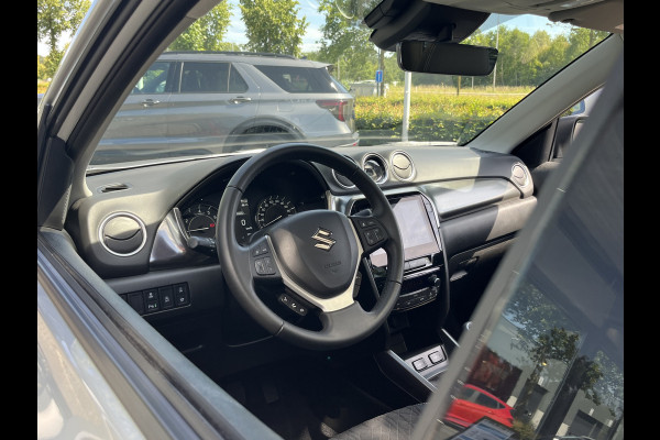 Suzuki Vitara 1.4 Boosterjet Style Smart Hybrid 130pk/95kW 6-bak | Pano | Adapt. Cruise | Dodehoek | Camera | Navi | Carplay | Half leder/suéde | etc. etc.