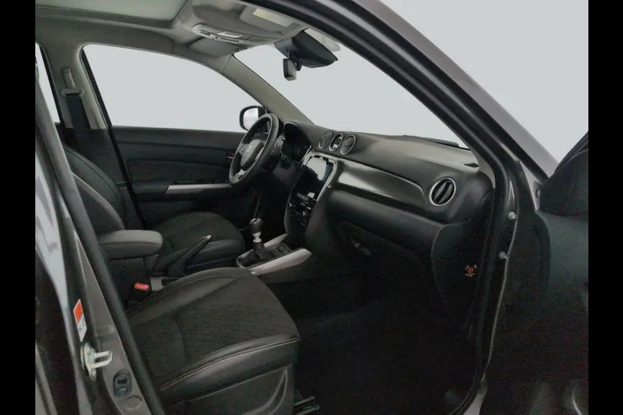 Suzuki Vitara 1.4 Boosterjet Style Smart Hybrid 130pk/95kW 6-bak | Pano | Adapt. Cruise | Dodehoek | Camera | Navi | Carplay | Half leder/suéde | etc. etc.