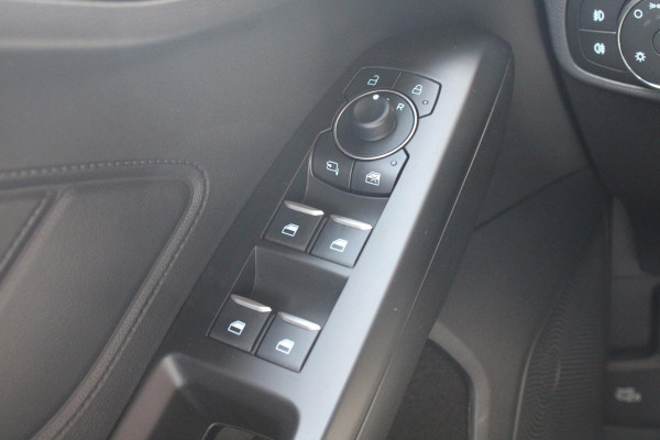 Ford FOCUS Wagon 1.0 EcoBoost Hybrid ST Line 125pk | Winter Pack | Adaptive Cruise Control | BLIS | Climate Control | Camera |