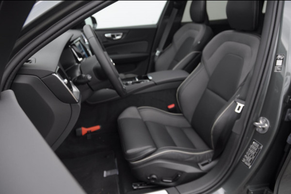 Volvo V60 T8 455PK Automaat Plug-in hybrid AWD Plus Dark