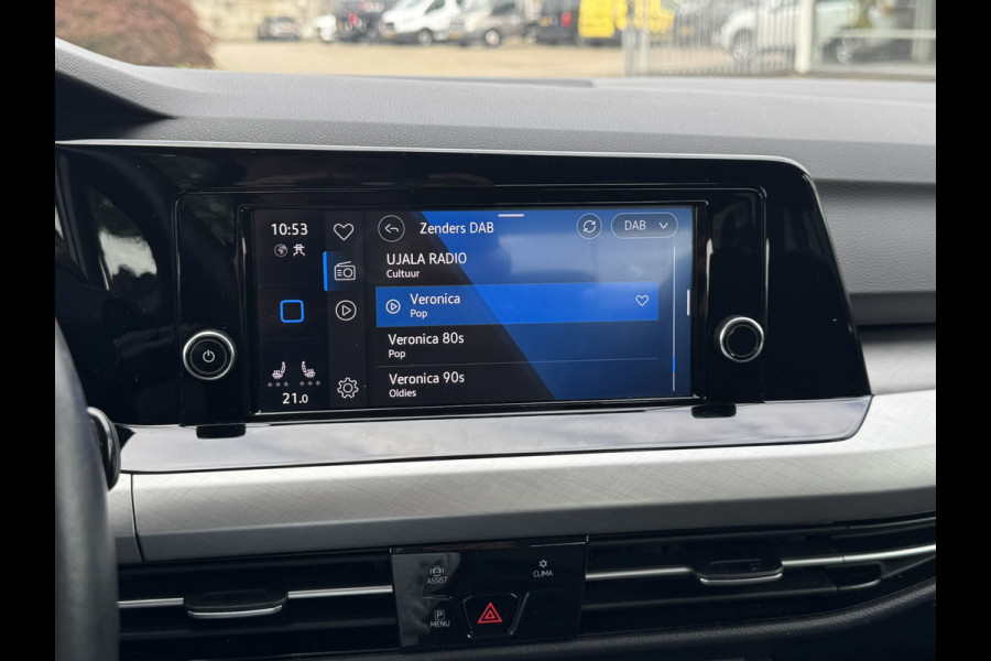 Volkswagen Golf 1.0 eTSI Life | Carplay/Android, Camera, Stoel+Stuurverw., LED, ACC | Winter Pakket |