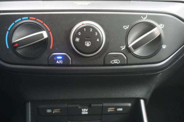 Hyundai i20 1.0 T-GDI 100PK Hybrid/Camera/CarPlay/LMV/ Nieuw model.