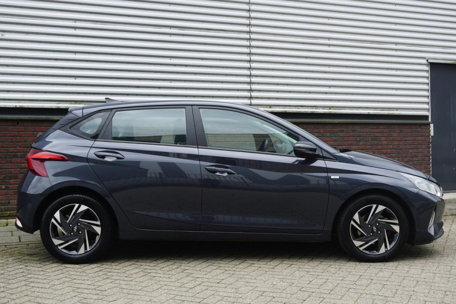 Hyundai i20 1.0 T-GDI 100PK Hybrid/Camera/CarPlay/LMV/ Nieuw model.