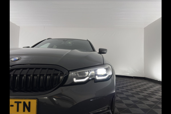 BMW 3 Serie Touring 330e Sportline High Executive (Plug-in) {SoH-91%} (INCL-BTW) Aut. *LEATHER | FULL-LED | HEATED-SPORTSEATS | HIFI-SOUND | NAVI-FULLMAP | DAB+ | DIGI-COCKPIT | PRIVACY-GLASS | AMBIENTLIGHT | ECC | PDC | CRUISE | SHIFT-PADDLES | 19"ALU*