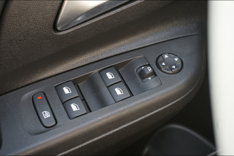 Opel Corsa 101PK Level 3 | AFN. TREKHAAK | ALLSEASONS | CARPLAY
