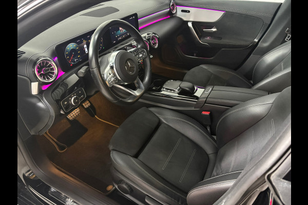 Mercedes-Benz CLA-Klasse 180 Prem+ Edition, Sfeer, Cam, AppleCP