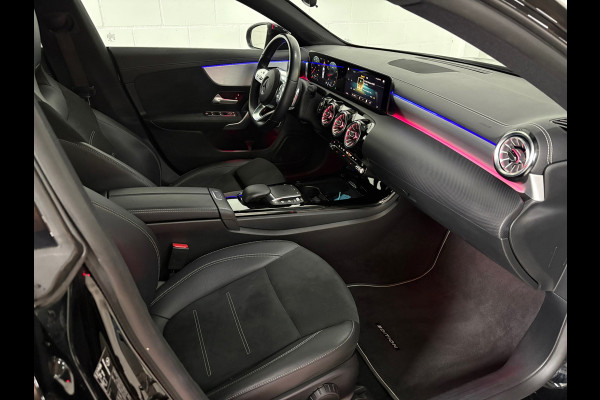 Mercedes-Benz CLA-Klasse 180 Prem+ Edition, Sfeer, Cam, AppleCP