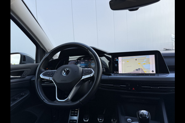 Volkswagen Golf 1.0 TSI 110pk Life | Camera | ACC | Lane | side assist