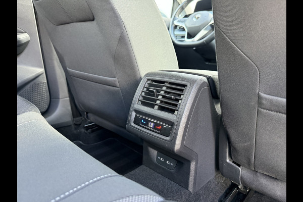 Volkswagen Golf 1.0 TSI 110pk Life | Camera | ACC | Lane | side assist