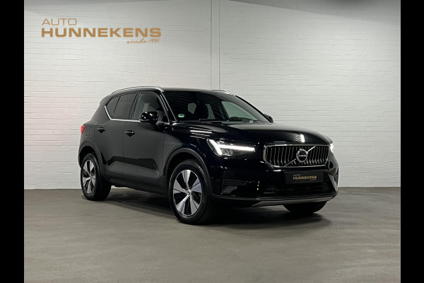 Volvo XC40 1.5 T4 Plug-in hybrid Core Bright Adapt. cruise | Stuur-/stoelverwarming | Achteruitrij camera | Dode hoek assistent | Carplay