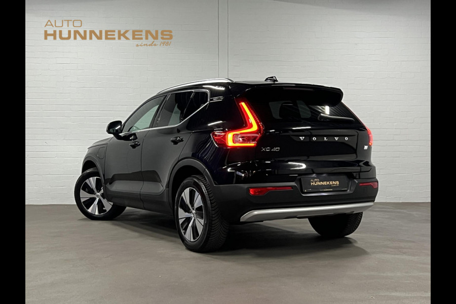 Volvo XC40 1.5 T4 Plug-in hybrid Core Bright Adapt. cruise | Stuur-/stoelverwarming | Achteruitrij camera | Dode hoek assistent | Carplay