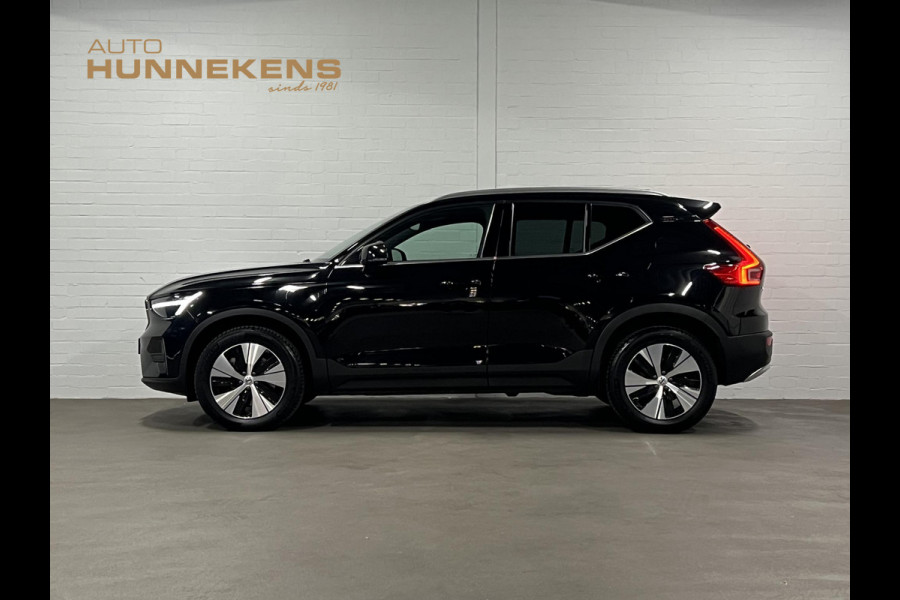 Volvo XC40 1.5 T4 Plug-in hybrid Core Bright Adapt. cruise | Stuur-/stoelverwarming | Achteruitrij camera | Dode hoek assistent | Carplay