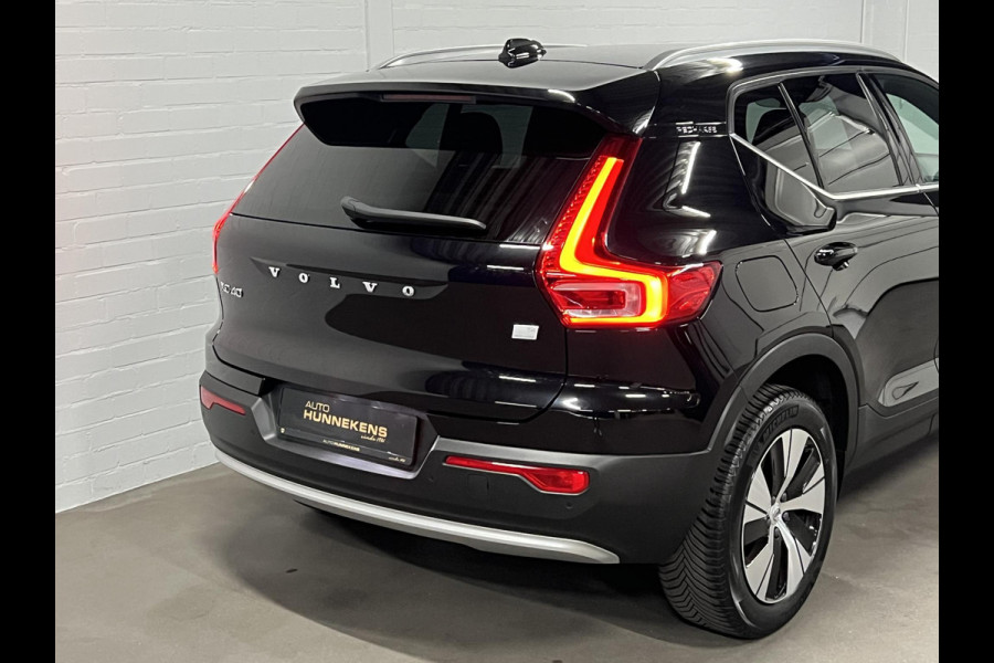 Volvo XC40 1.5 T4 Plug-in hybrid Core Bright Adapt. cruise | Stuur-/stoelverwarming | Achteruitrij camera | Dode hoek assistent | Carplay