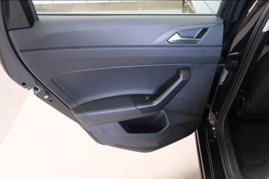 Volkswagen Polo 1.0 TSI Life Business - N.A.P. Airco, Cruise, Navi, PDC, Camera, Carplay, Virtueel display.