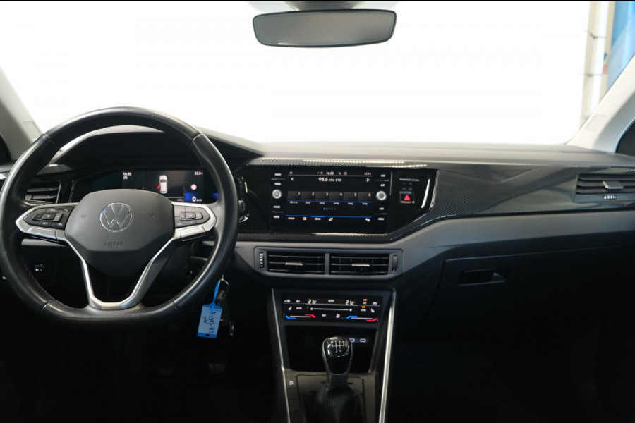 Volkswagen Polo 1.0 TSI Life Business - N.A.P. Airco, Cruise, Navi, PDC, Camera, Carplay, Virtueel display.