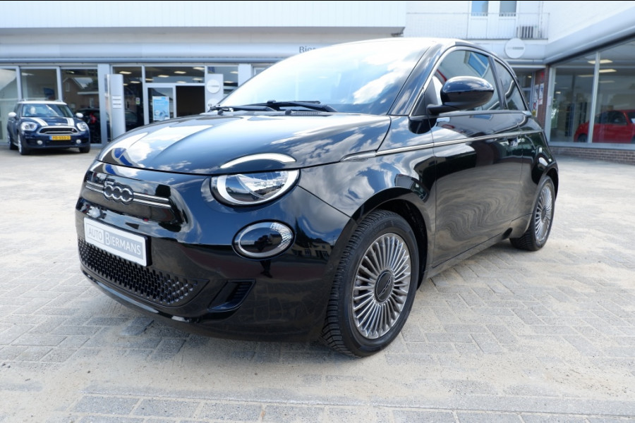 Fiat 500E 42 kWh Urban / INCL. 12mnd BOVAG