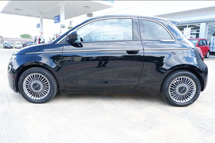 Fiat 500E 42 kWh Urban / INCL. 12mnd BOVAG