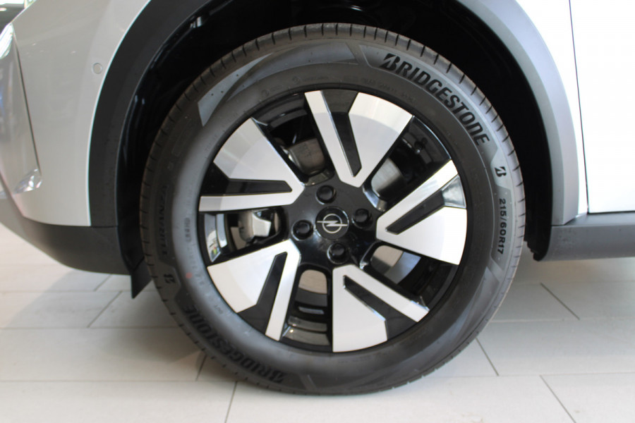 Opel Frontera 1.2 Turbo Hybrid Ultimate 5P | Keyless | Camera | Navigatie | BLIS | Winterpack