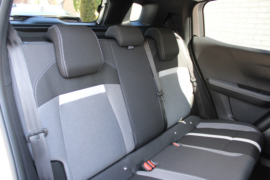 Opel Frontera 1.2 Turbo Hybrid Ultimate 5P | Keyless | Camera | Navigatie | BLIS | Winterpack