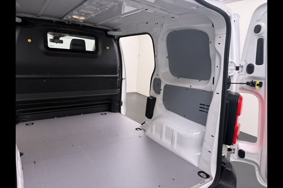 Peugeot Expert 2.0HDI 123PK 3-Persoons Euro 6 Imperiaal 2X Schuifdeur Trekhaak 360°Camera BlindSpot Assistent Apple Carplay Android Auto Cruise Betonplex Vloer Wandbetimmering Regen-Lichtsensor 2.500KG Trekgewicht 1e Eigenaar Origineel Nederlands