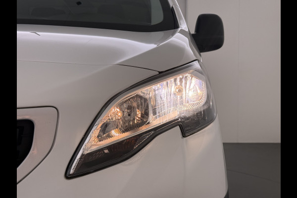 Peugeot Expert 2.0HDI 123PK 3-Persoons Euro 6 Imperiaal 2X Schuifdeur Trekhaak 360°Camera BlindSpot Assistent Apple Carplay Android Auto Cruise Betonplex Vloer Wandbetimmering Regen-Lichtsensor 2.500KG Trekgewicht 1e Eigenaar Origineel Nederlands