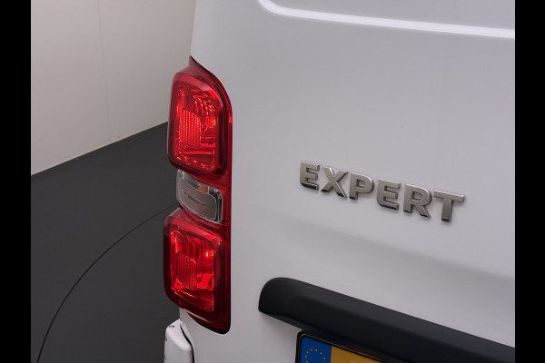 Peugeot Expert 2.0HDI 123PK 3-Persoons Euro 6 Imperiaal 2X Schuifdeur Trekhaak 360°Camera BlindSpot Assistent Apple Carplay Android Auto Cruise Betonplex Vloer Wandbetimmering Regen-Lichtsensor 2.500KG Trekgewicht 1e Eigenaar Origineel Nederlands