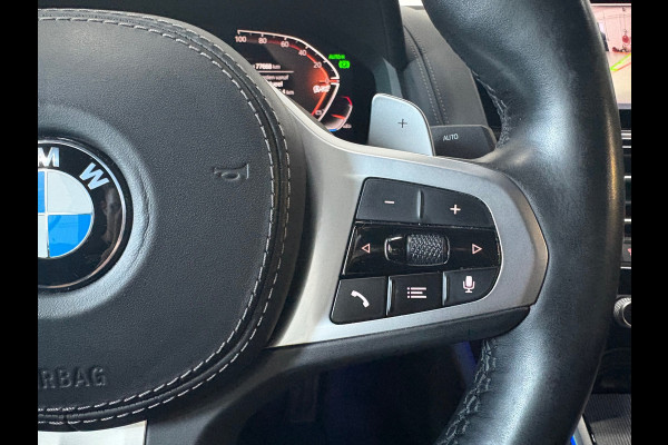 BMW 8 Serie 840i High Executive*Stoelverwarming*Memory*Camera*H&K*