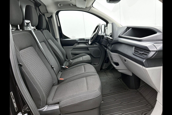 Ford Transit Custom 300 2.0 TDCI L2H1 Trend Nieuw Model Automaat Ford Transit Custom 300 2.0 TDCI L2H1 Trend NM Automaat Airco Navi Cruise PDC Camera