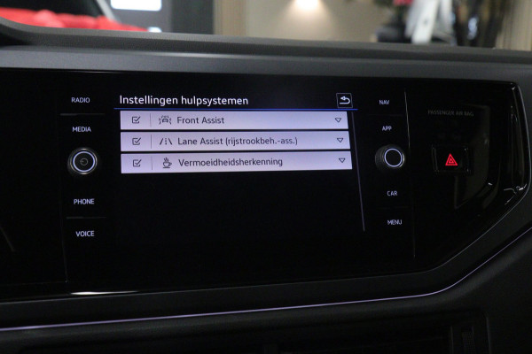 Volkswagen Polo 1.0 TSI 3X R-Line PANO/STOELV/CARPLAY/IQ-LIGHT/BEATS/VOL