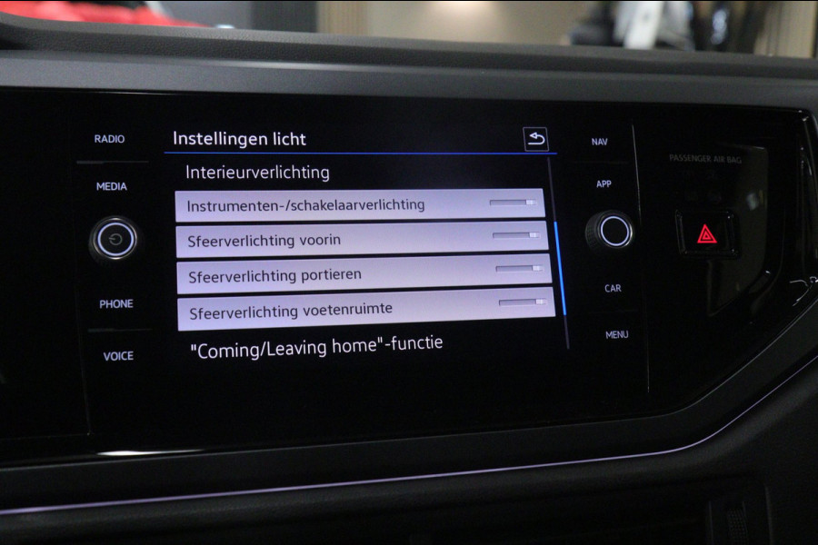 Volkswagen Polo 1.0 TSI 3X R-Line PANO/STOELV/CARPLAY/IQ-LIGHT/BEATS/VOL