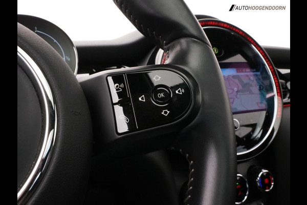 MINI 3-deurs 1.5 Cooper Camden Plus Edition (APPLE CARPLAY,PANORAMADAK,PARKEERSENSOREN,LM-VELGEN,CRUISE,CLIMATE CONTROL,LEDER)