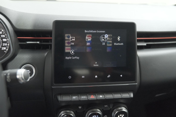 Renault Clio TCe 100 Zen | R.S. Line Pack | Allseason Banden | Apple Carplay | Parkeersensoren