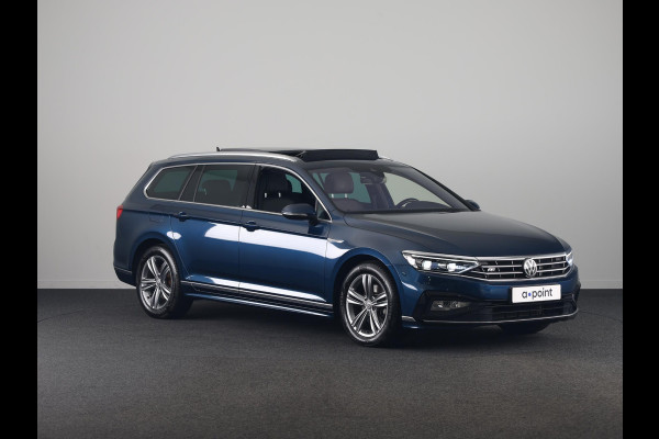 Volkswagen Passat Variant 1.5 TSI Elegance Business R 150PK | Automaat (DSG) | Panoramadak | Camera | Navigatie | 17 " Velgen + All Season | Half lederen interieur | Elek. Achterklep |