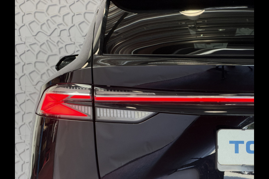 MG MG HS PHEV 1.5 TGDI LUXURY PHEV PLUG-IN HYBRIDE | LEER | 272PK NIEUWE AUTO | >1.000 KM TOTAAL BEREIK | 360° CAMERA | ELEKTRISCHE ACHTERKLEP