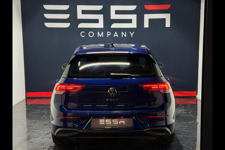 Volkswagen Golf 1.0 TSI Life Business LED Sfeerverlichting CarPlay